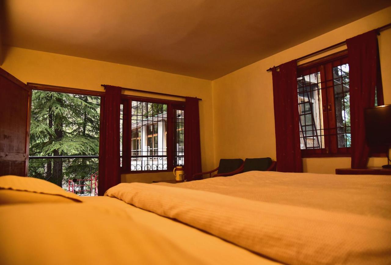 The Alpine Guest House Касоль Екстер'єр фото