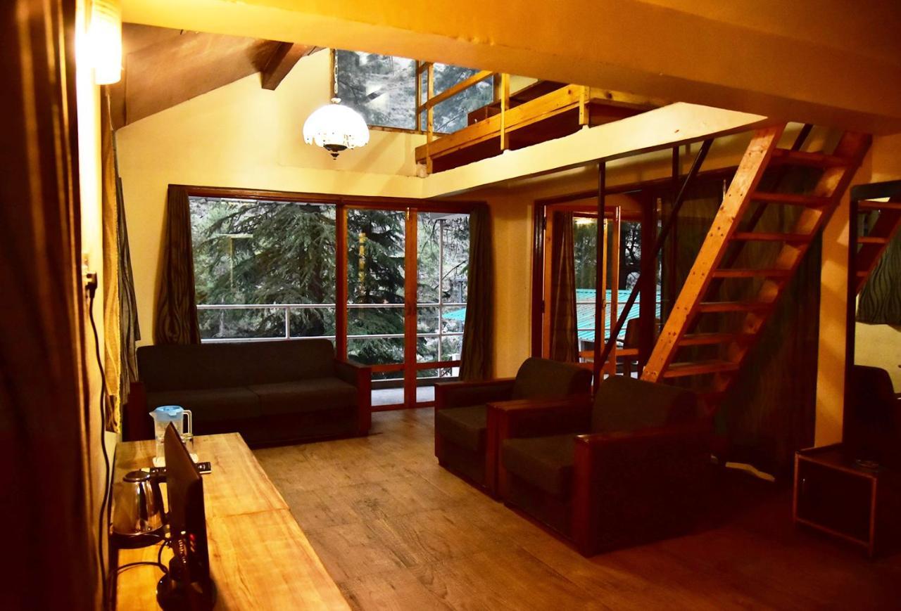 The Alpine Guest House Касоль Екстер'єр фото