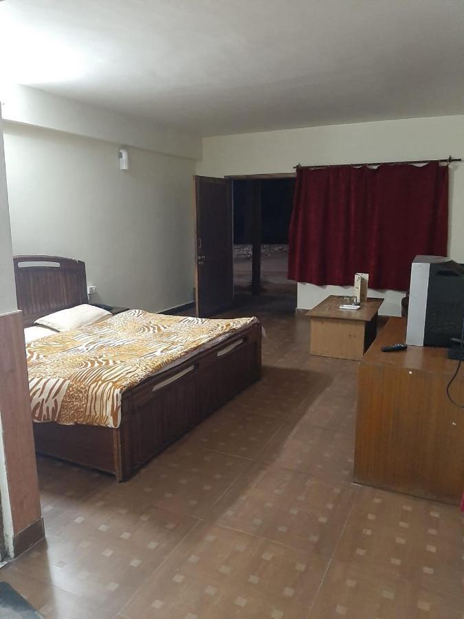 The Alpine Guest House Касоль Екстер'єр фото