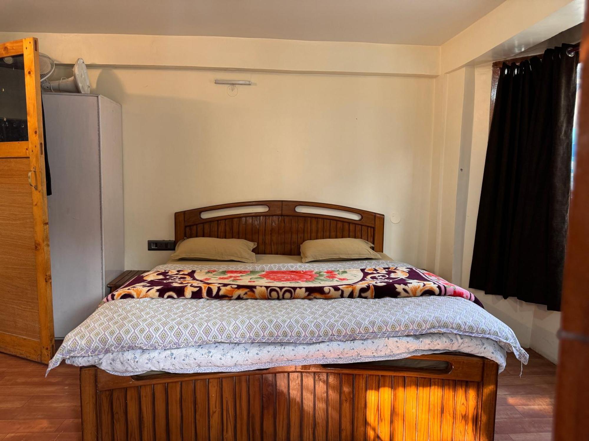 The Alpine Guest House Касоль Екстер'єр фото